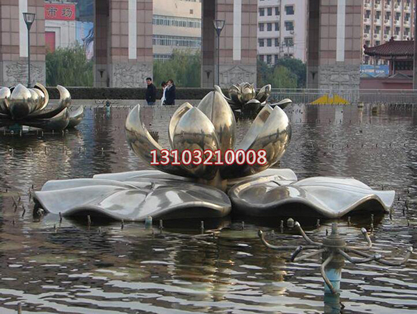 不锈钢雕塑--荷花